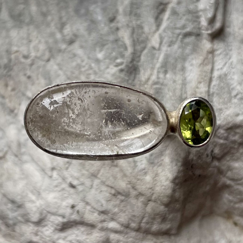Ring Silber, Bergkristall, Peridot, Gabriele Maynollo